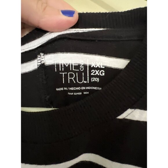 Time And Tru Black & White‎ Striped Short Sleeve Tee XXL 2XG Vaction Beach Resor - Picture 2 of 10